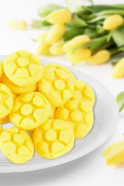 Yellow Penda (Peda)